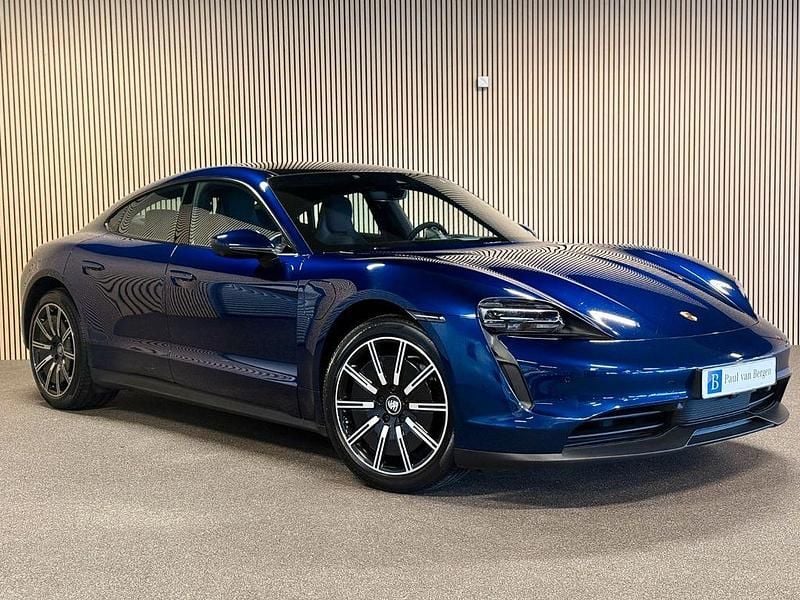 Gebraucht Porsche Taycan Performance Package 350 kW (476 PS) 2022 Blau Limousine