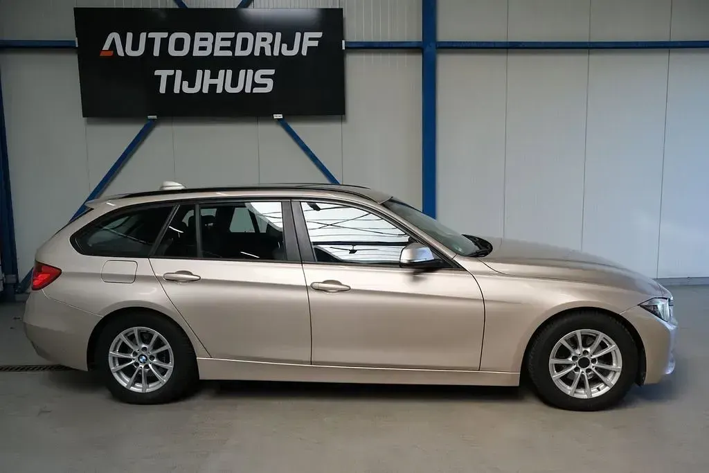 Używany BMW 320 Efficient Dynamics 163 KM (119 kW) 2014 Szary Kombi