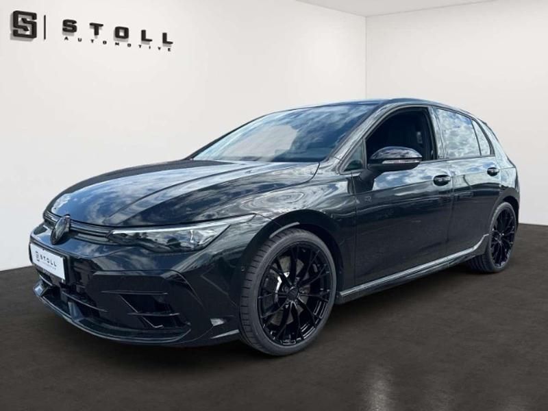 Schwarz Gebraucht 2024 VW Golf VIII Black Edition Limousine | 56.990 € - Bild 1/4