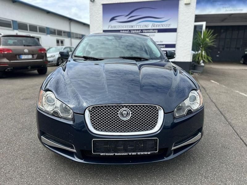 Gebraucht Jaguar XF Premium Luxury 298 PS (219 kW) 2008 Blau Limousine