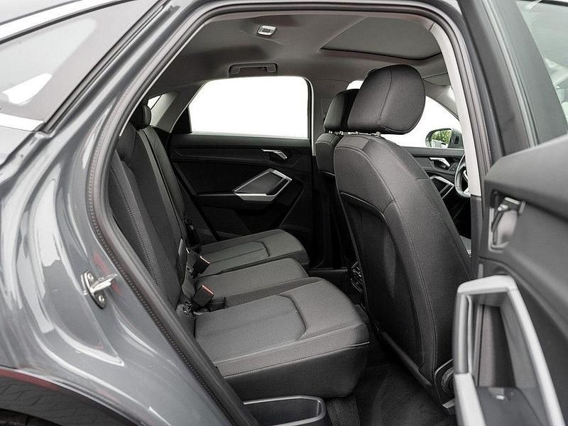 Gebraucht Audi Q3 Sportback Performance 245 PS (180 kW) 2022 Grau SUV