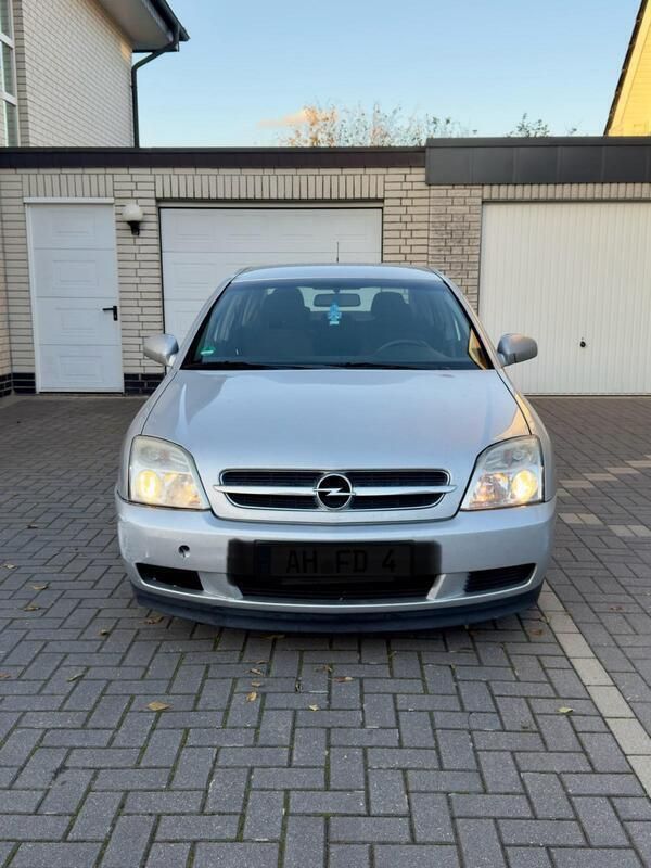 Silber Gebraucht 2002 Opel Vectra Limousine | 1.550 € (Fairer Preis) - Bild 1/4