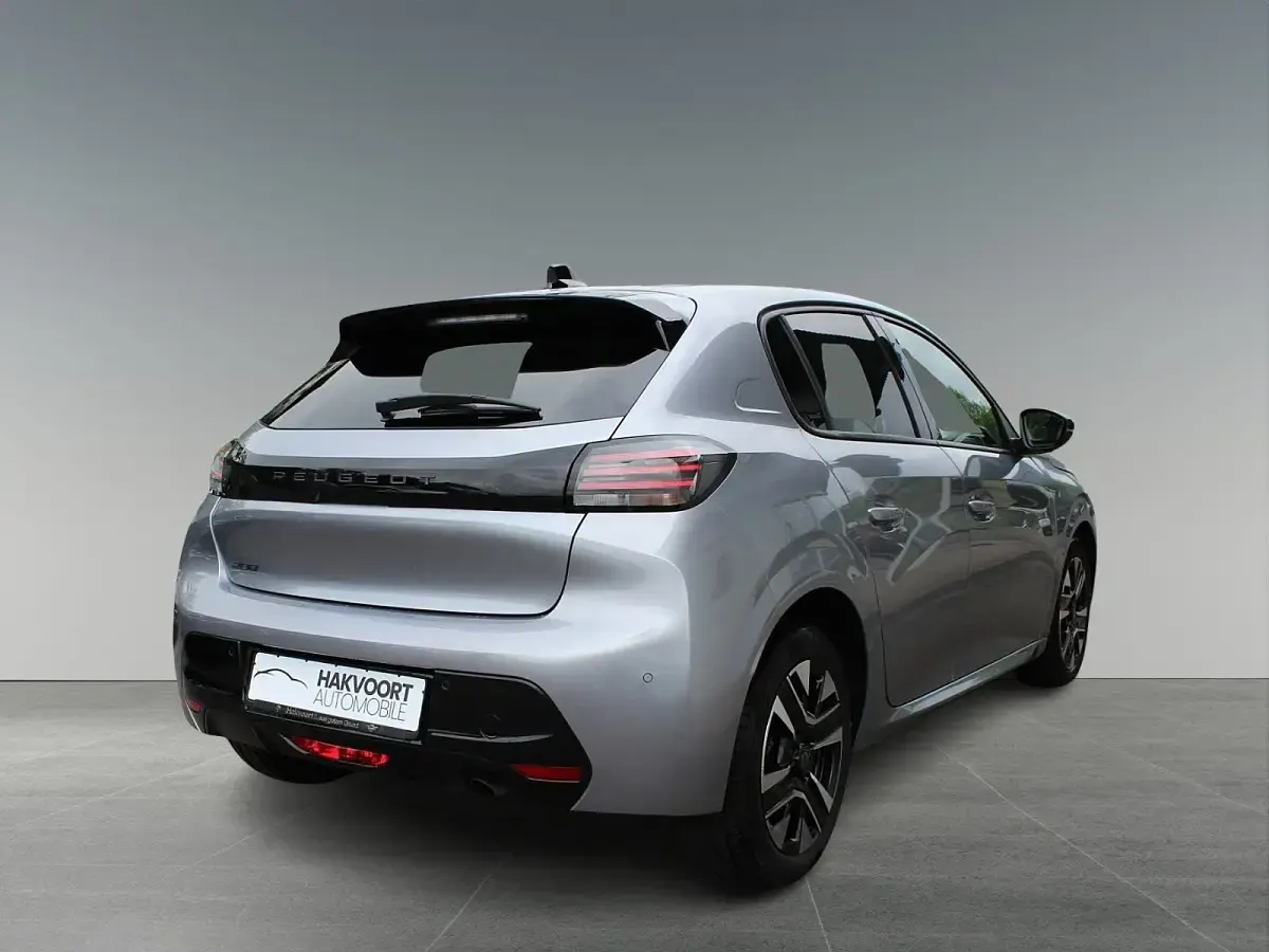 Gebraucht Peugeot 208 Allure 101 PS (74 kW) 2025 Grau Kleinwagen
