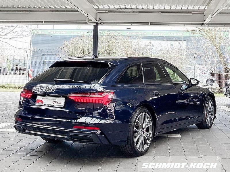Gebraucht Audi A6 S-Line 367 PS (269 kW) 2023 Blau Kombi