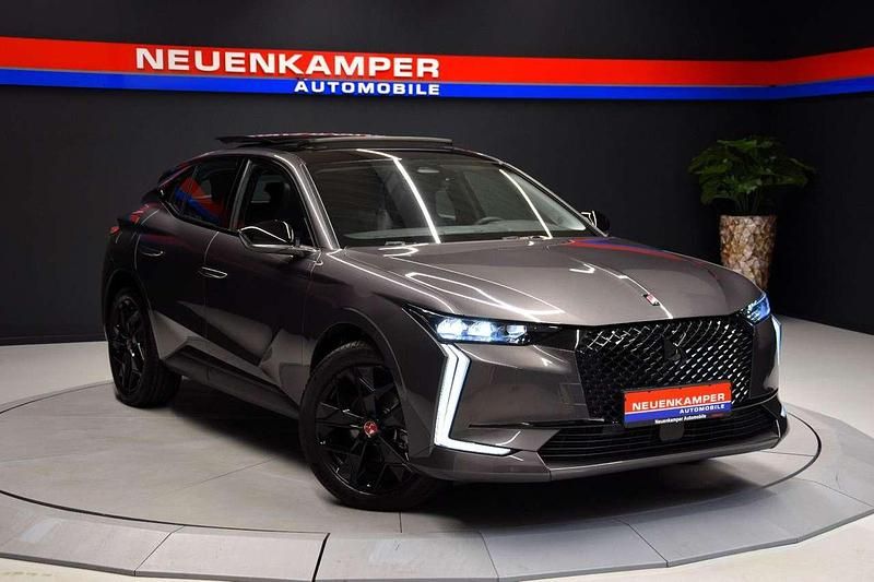 Platinumgrau Gebraucht 2023 DS Automobiles DS4 Performance Limousine | 23.990 € (Guter Preis) - Bild 1/4