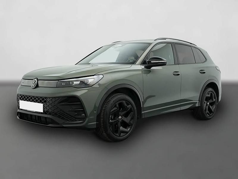 Gebraucht VW Tiguan Style 193 PS (141 kW) 2024 Grün SUV