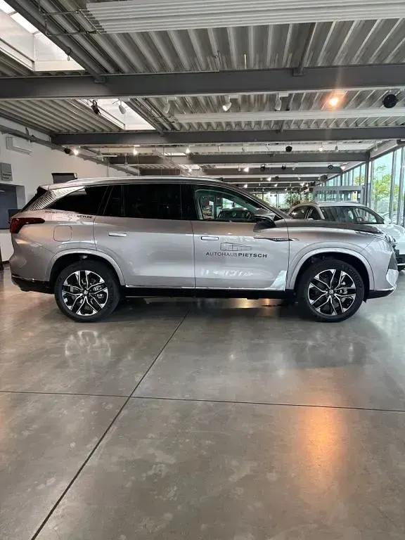Gebraucht MG MGS9 299 PS (219 kW) 2026 Silber SUV
