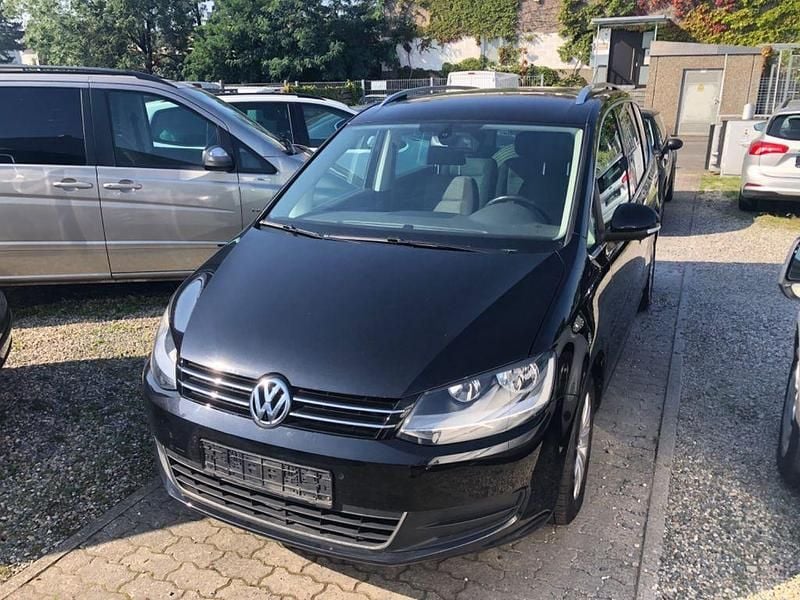 Gebraucht VW Sharan Comfortline 140 PS (102 kW) 2011 Schwarz Van / Kleinbus