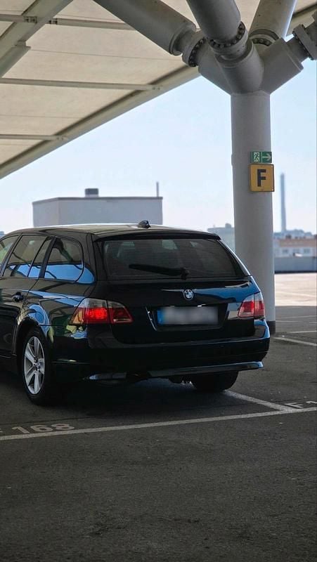 Gebraucht BMW 530 218 PS (160 kW) 2004 Schwarz Kombi