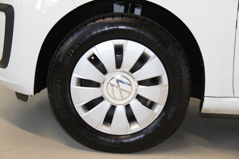 Gebraucht VW up! Move 65 PS (47 kW) 2022 Weiß Kleinwagen