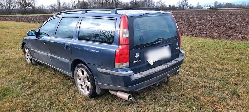 Blau Gebraucht 2009 Volvo V70 Kombi | 1.400 € - Bild 1/4