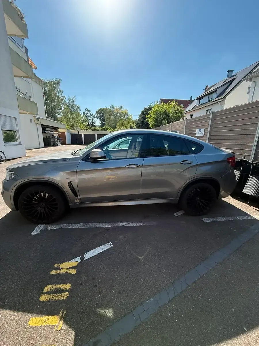 Gebraucht BMW X6 M50 M Performance 381 PS (280 kW) 2015 Grau SUV