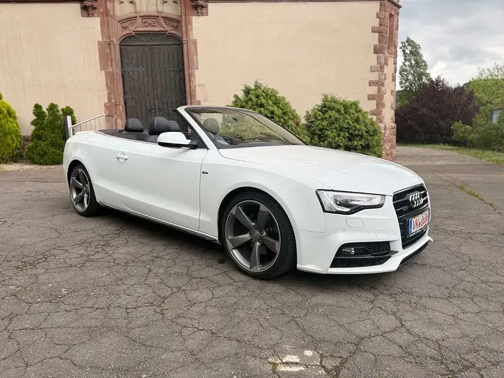 Używany Audi A5 Cabriolet Ambiente 190 KM (139 kW) 2016 Biały Kabriolet