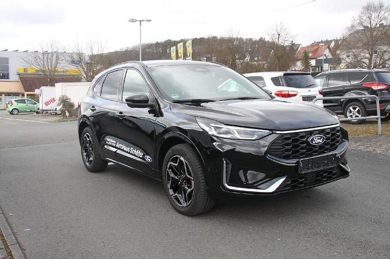 Gebraucht Ford Kuga ST-Line X 152 PS (111 kW) 2025 Obsidianschwarz metallic SUV