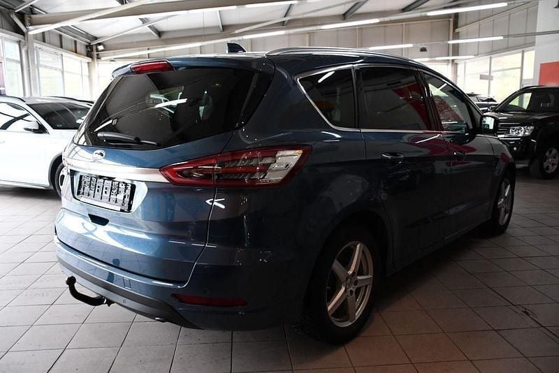 Usado Ford S-MAX Titanium 150 HP (110 kW) 2022 Azul Monovolume