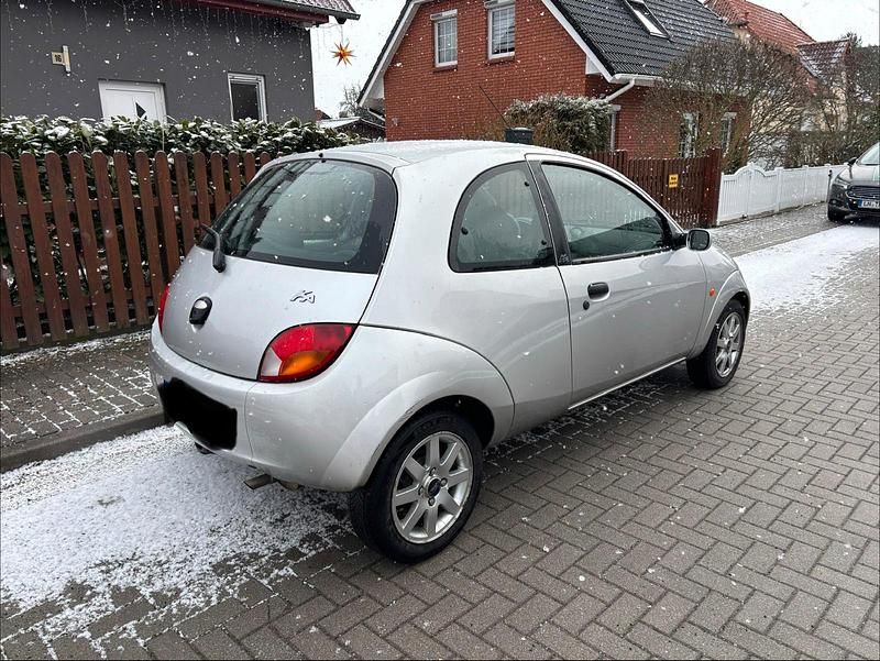 Gebraucht Ford Ka 69 PS (50 kW) 2006 Silber Kleinwagen