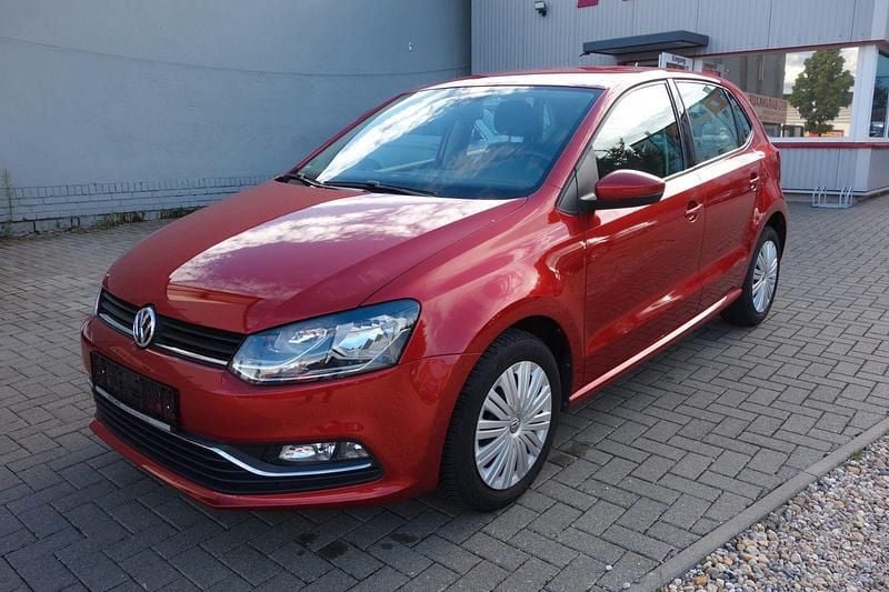Rot Gebraucht 2014 VW Polo Comfortline Kleinwagen | 7.289 € (Guter Preis) - Bild 1/4