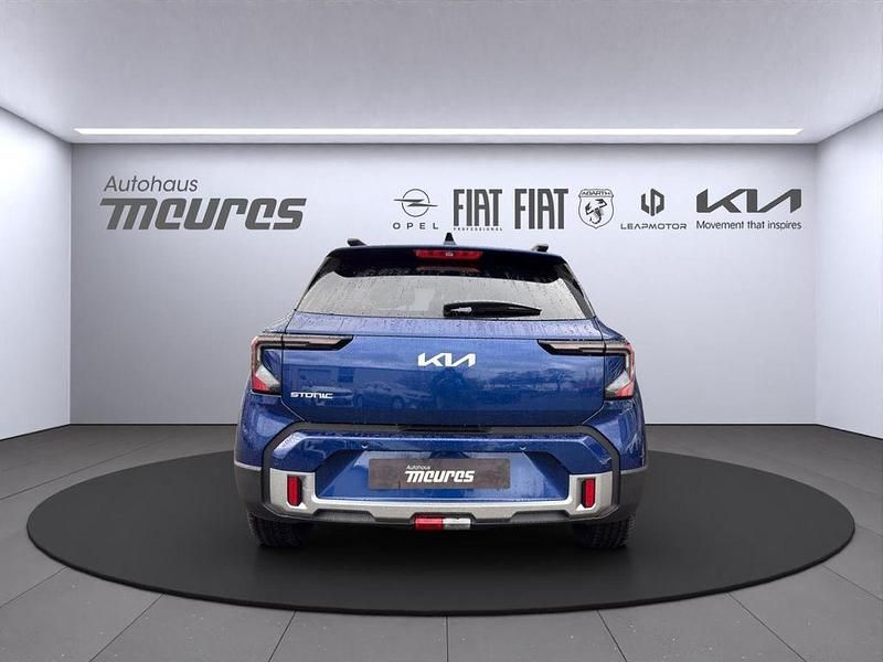 Neu Kia Stonic Vision 101 PS (74 kW) 2025 Blau SUV