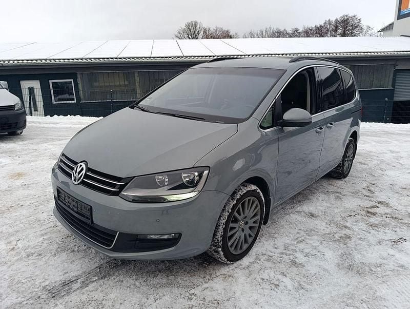 Gebraucht VW Sharan Comfortline 140 PS (102 kW) 2015 Grau Van / Kleinbus