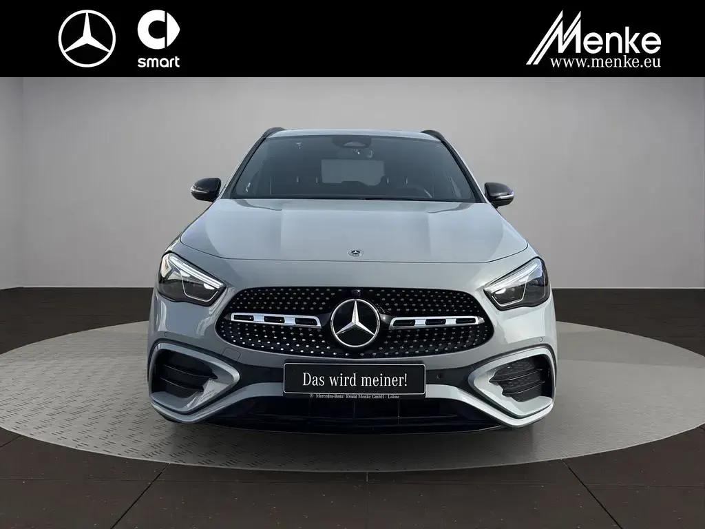 Gebraucht Mercedes GLA200 AMG 150 PS (110 kW) 2025 Manufaktur lack manufaktur alp SUV