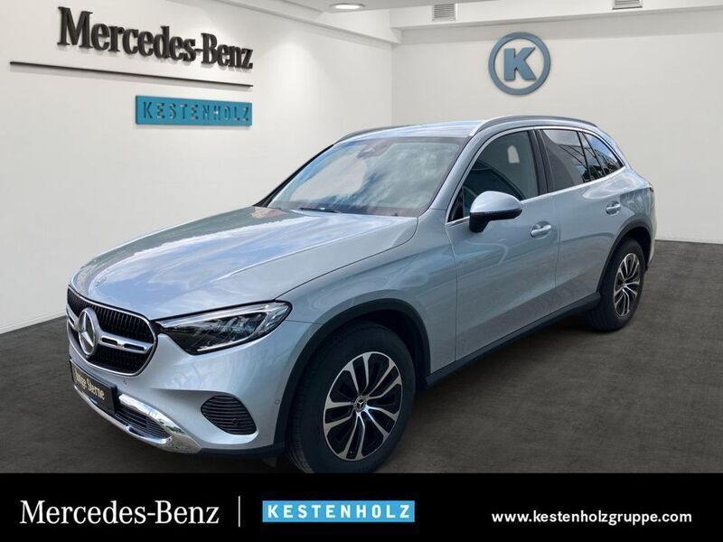 Silber Gebraucht 2024 Mercedes GLC200 SUV | 49.950 € (Guter Preis) - Bild 1/4