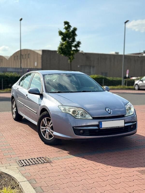 Blau Gebraucht 2008 Renault Laguna III Limousine | 4.200 € (Fairer Preis) - Bild 1/4