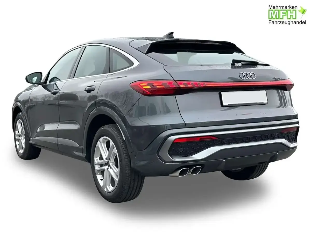 Neu Audi Q5 Sportback Basis 204 PS (150 kW) 2026 Wählbar SUV