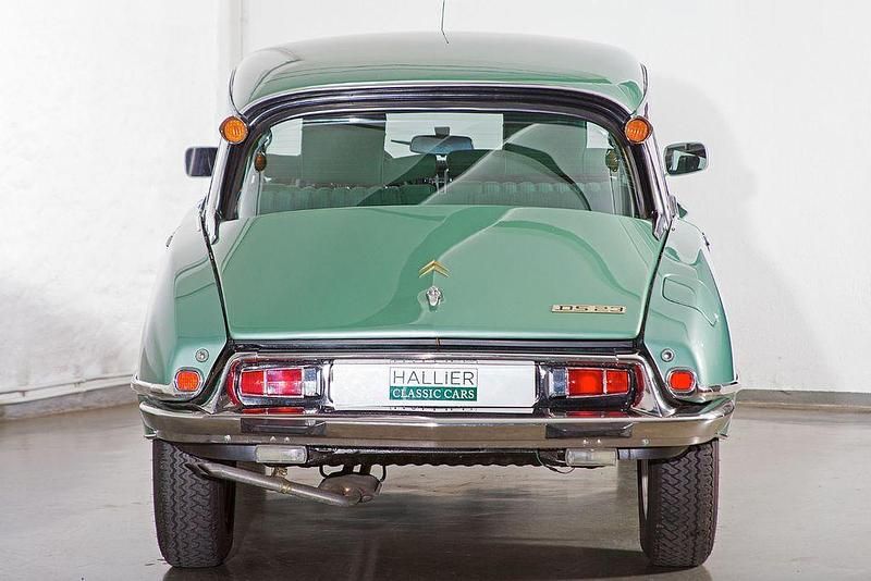 Second-hand Citroën DS 110 CP (80 kW) 1974 Verde Berlinǎ