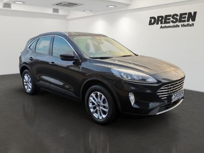 Gebraucht Ford Kuga Titanium 224 PS (164 kW) 2022 Schwarz SUV