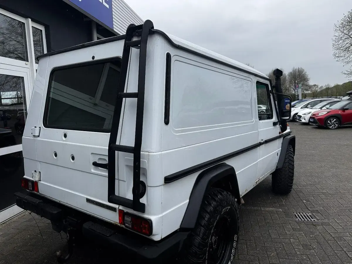 Gebraucht Mercedes G290 120 PS (88 kW) 1993 Weiß SUV