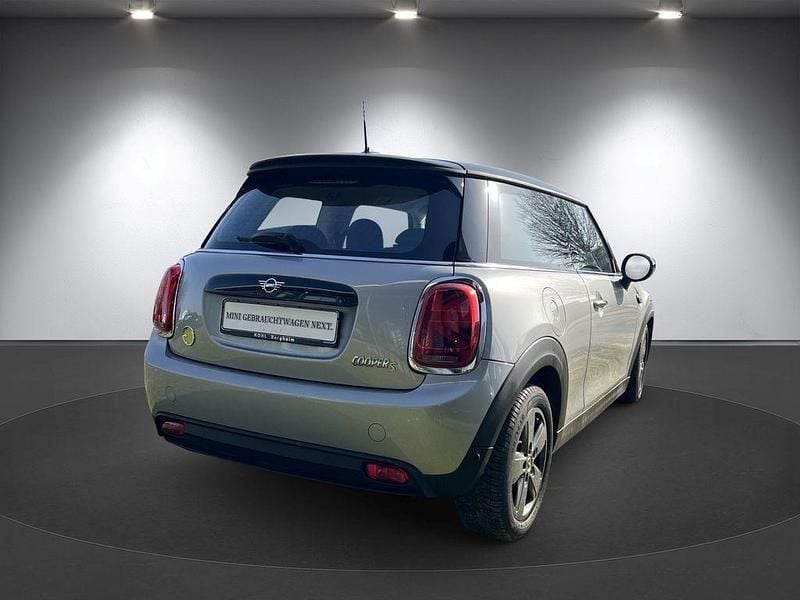 Gebraucht Mini Cooper SE Essential 135 kW (184 PS) 2022 Silber Kleinwagen