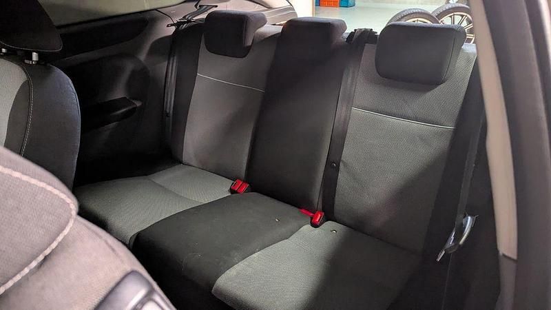 Gebraucht Ford Focus 125 PS (91 kW) 2010 Grau Limousine