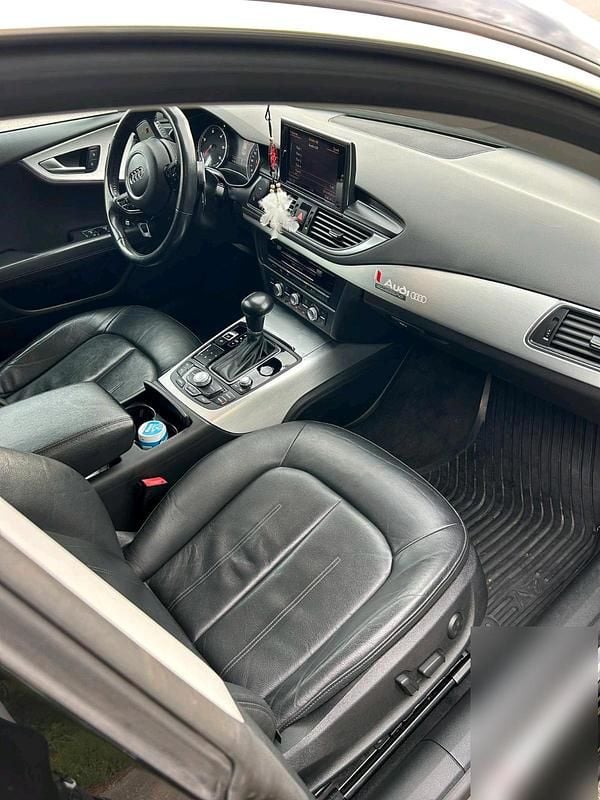 Gebraucht Audi A7 Sportback Comfort 245 PS (180 kW) 2011 Schwarz Kleinwagen