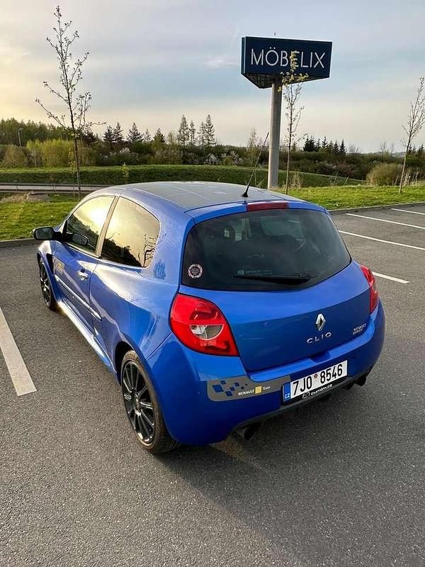 Gebraucht Renault Clio II 197 PS (144 kW) 2007 Blau Limousine