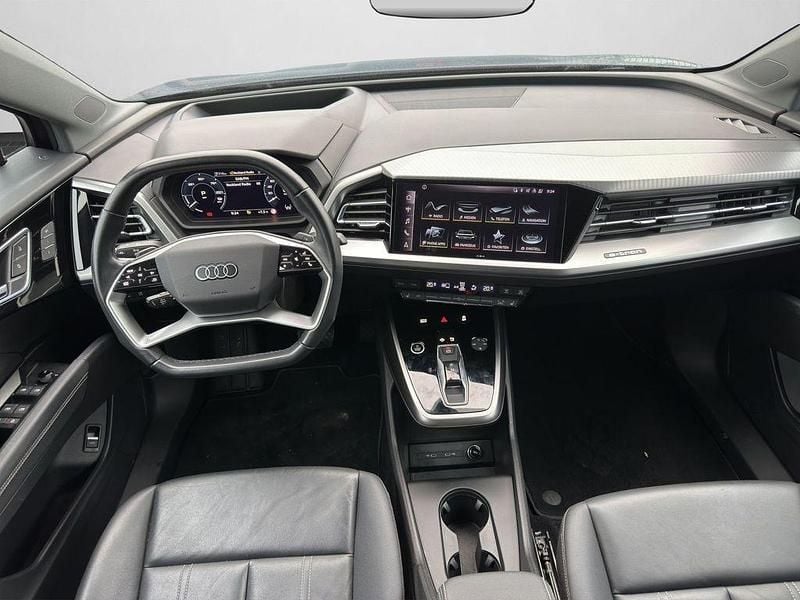Gebraucht Audi Q4 e-tron Ambiente 194 kW (265 PS) 2022 Navarrablau metallic (metallic) SUV