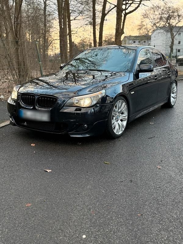 Gebraucht BMW 530 M Sport 258 PS (189 kW) 2006 Schwarz Limousine