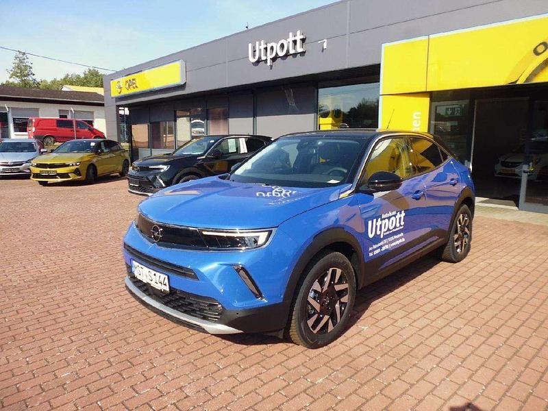 Perl blau/voltaik blau Gebraucht 2023 Opel Mokka Elegance SUV | 22.990 € (Teuer) - Bild 1/4