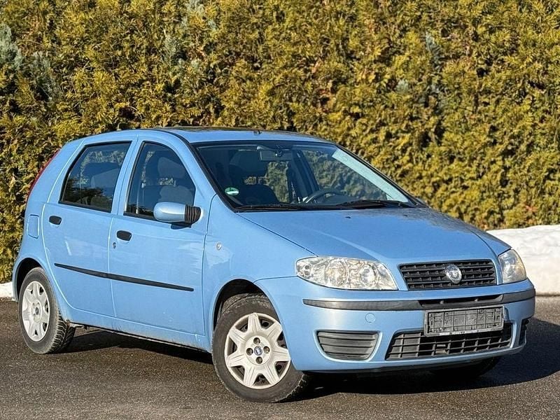 Gebraucht Fiat Punto Dynamic 60 PS (44 kW) 2004 Blau Limousine
