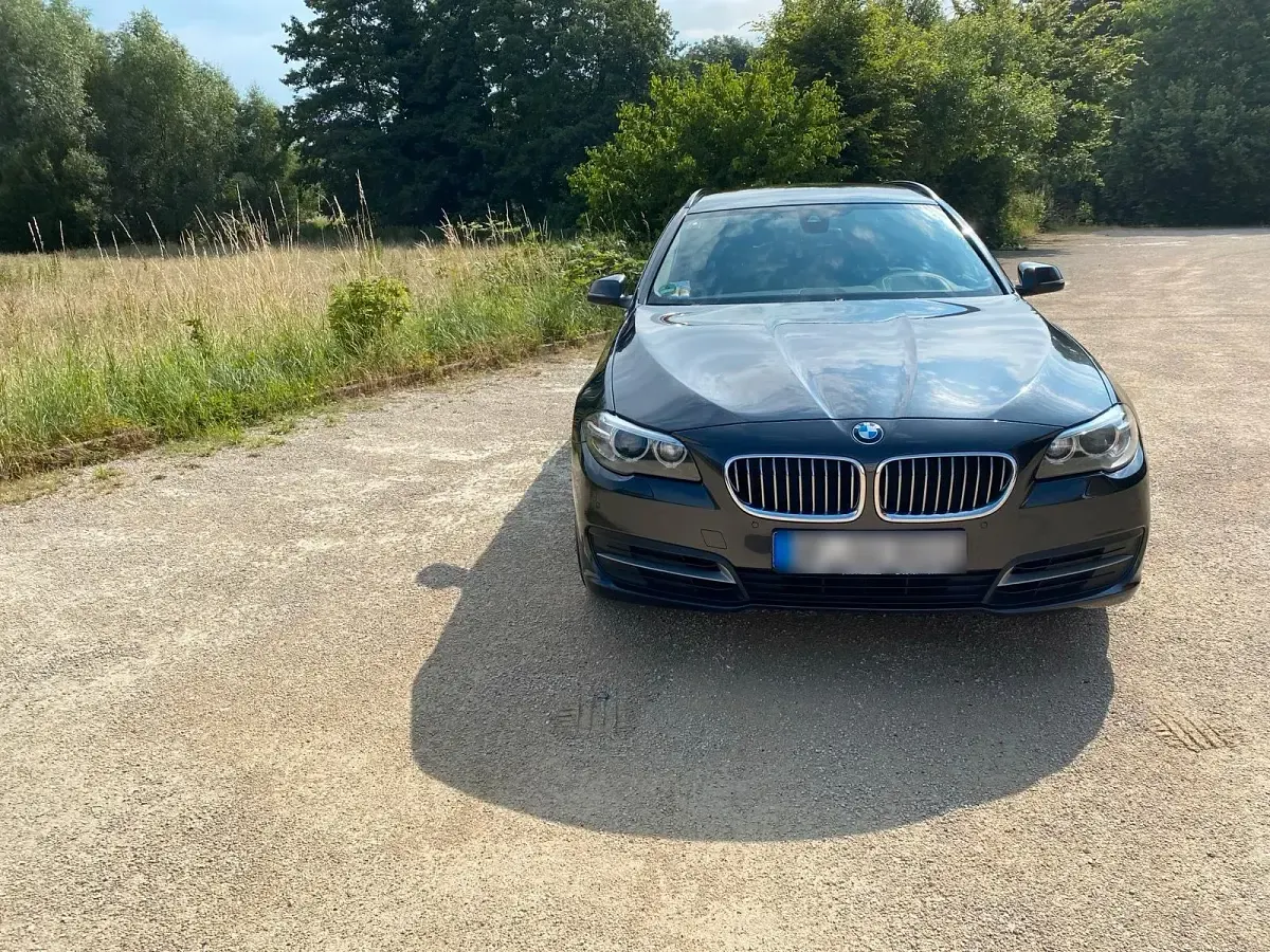 Second-hand BMW 520 184 CP (135 kW) 2014 Negru Break