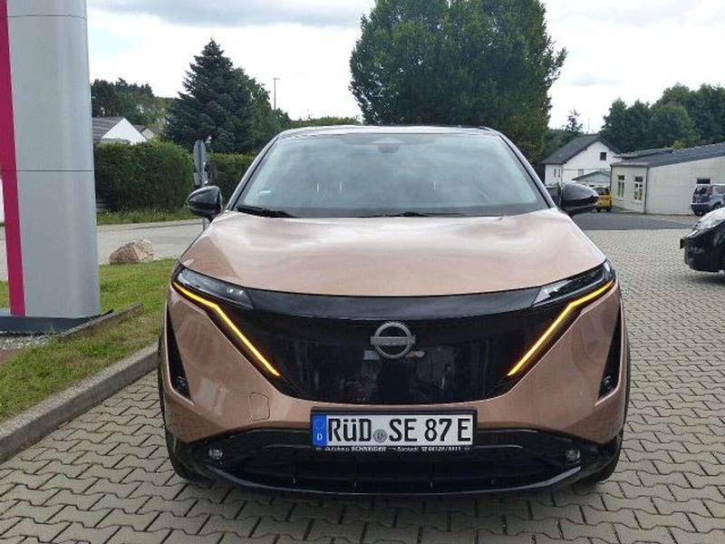 Gebraucht Nissan Ariya Evolve 177 kW (242 PS) 2022 Akatsuki copper/pearl black SUV