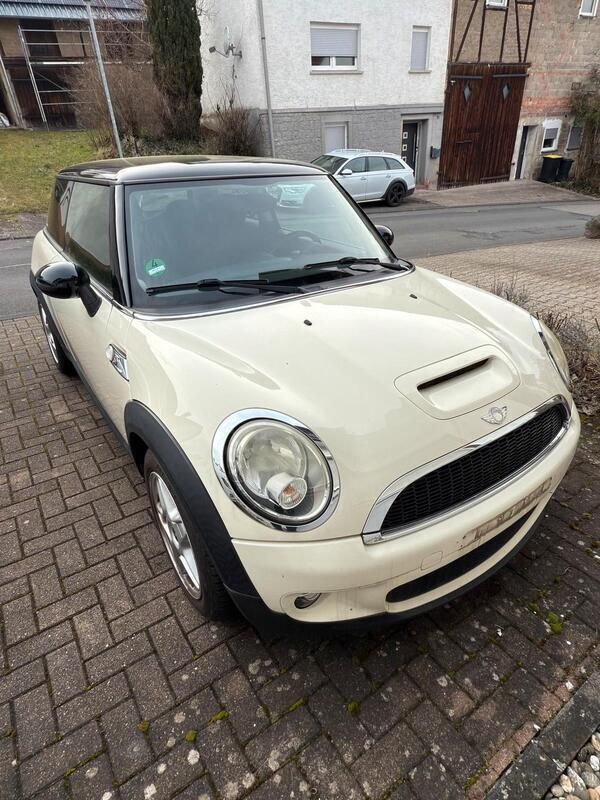 Weiß Gebraucht 2007 Mini Cooper S Kleinwagen | 3.700 € (Superpreis) - Bild 1/4