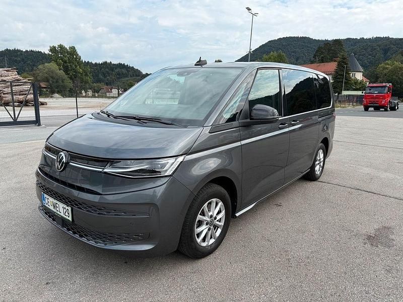 Gebraucht VW Multivan 150 PS (110 kW) 2023 Grau Van