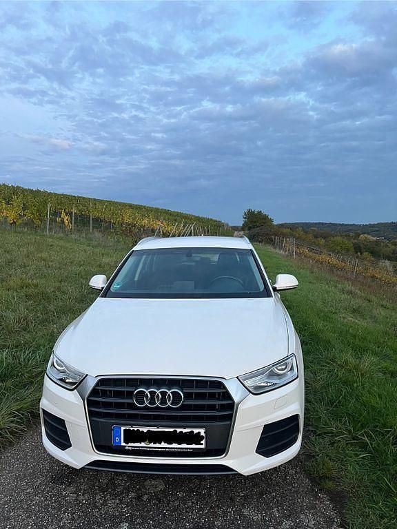 Gebraucht Audi Q3 Comfort 150 PS (110 kW) 2016 Weiß SUV