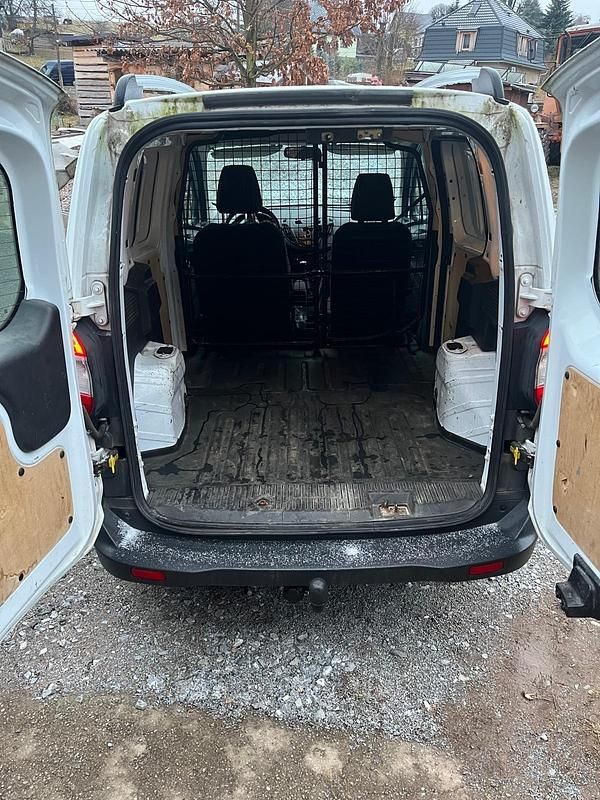 Gebraucht Ford Transit 95 PS (69 kW) 2015 Weiß Kombi