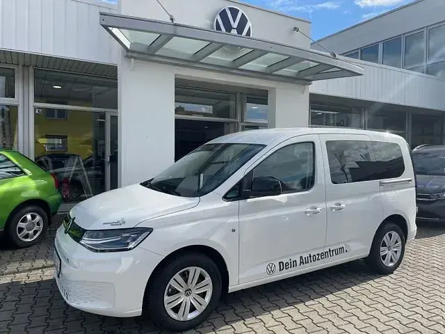 Gebraucht VW Caddy Basis 116 PS (85 kW) 2025 Candyweiß Van / Kleinbus