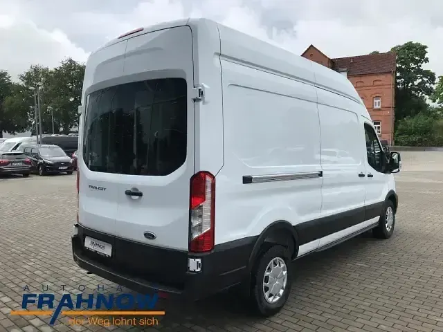 Używany Ford Transit Trend 131 KM (96 kW) 2024 Biały Van