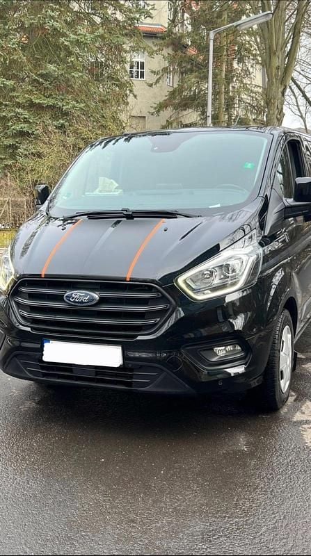 Gebraucht Ford Transit Custom 170 PS (125 kW) 2019 Schwarz Van / Kleinbus