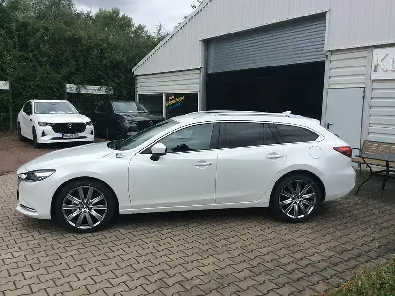 Używany Mazda 6 Exclusive-Line 165 KM (121 kW) 2024 Biały Kombi