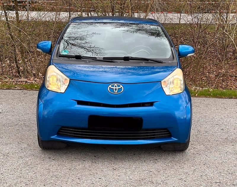 Gebraucht Toyota iQ 68 PS (50 kW) 2010 Blau Kleinwagen