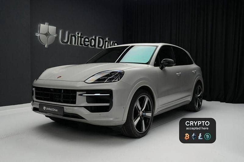 Grau Gebraucht 2023 Porsche Cayenne Basis SUV | 103.900 € - Bild 1/4